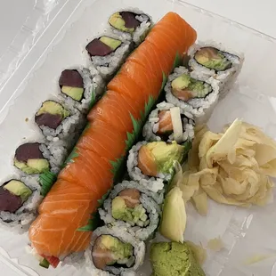 Pacific roll + Tiger roll + Alaska roll