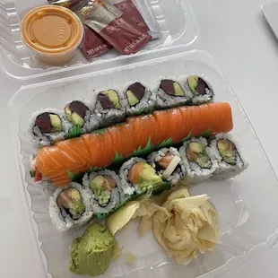 Pacific roll + Tiger roll + Alaska roll