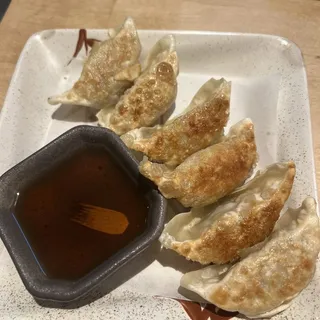 Gyoza