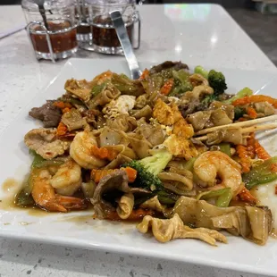 a plate of stir fried vegetables