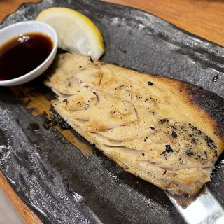 Shime Saba (Grilled Salted Mackerel)