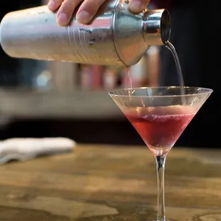 Our lounge serves draft beer, sake, wine, and spsecialty cocktails. Don&apos;t forget to stop by for happy hour every day from 5:30pm-7:30pm!