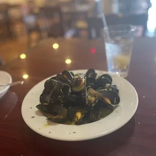 a plate of mussels