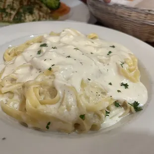 Fettuccine Alfredo