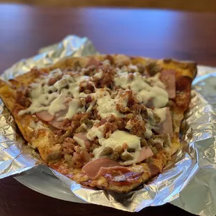 Meat Slice: pepperoni, sausage, hamburger, Canadian bacon, breakfast bacon