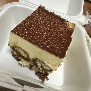 Coffee Tiramisu 3/5. Would give it a 4 if it had not been frozen