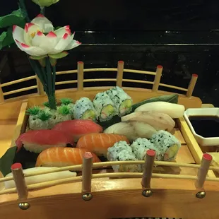 sushi and sashimi, interior