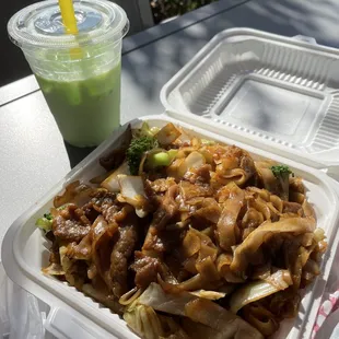 Beef Chow Fun &amp; Honeydew Milk Tea