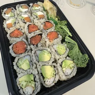 (L)Any 3 Rolls - California Roll, Spicy Tuna Roll, Philadelphia Roll