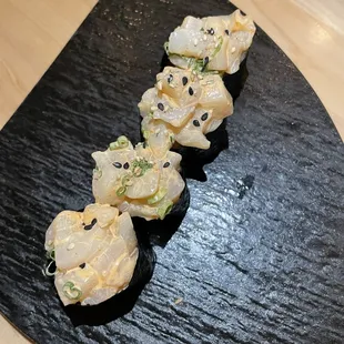 chopped scallops nigiri