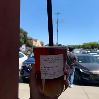 White Peach Oolong Tea