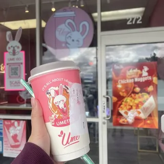 White Peach Oolong Fresh Milk Tea