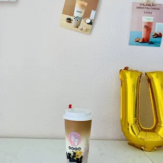 Black Milk Tea with Taro and Mochi