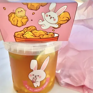 Mega Fruit Family Green Tea