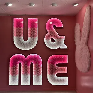 decor. inside. U&amp;ME