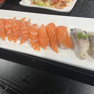 Mackerel Sushi