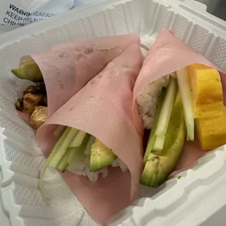 Tamago Hand Roll