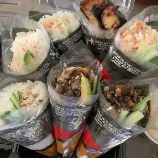 Truffle Salmon Skin Hand Roll
