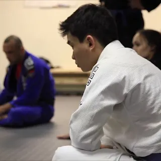 Anh V.
