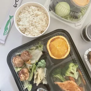 Salmon lunch bento