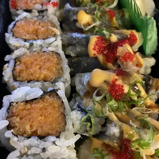Spicy Salmon Roll