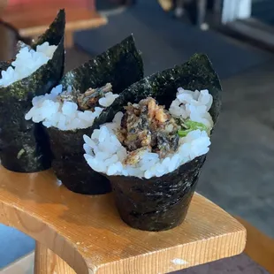 Hand roll