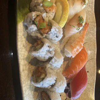 55. Spicy Salmon Roll