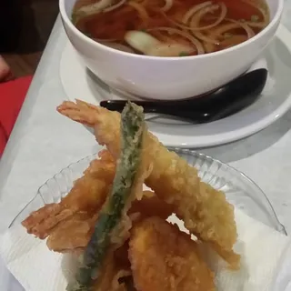 C10. Tempura Udon Noodle Soup