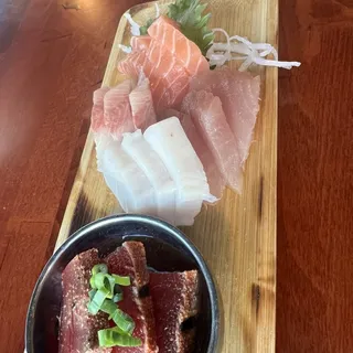 Assorted Sashimi (Tuna, Sal., Albacore & Escolar)(12pc/3ea)(AP)