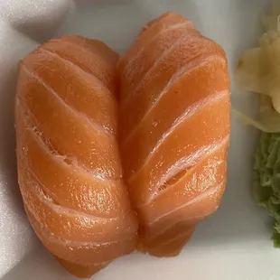 Nigiri - Salmon Sushi
