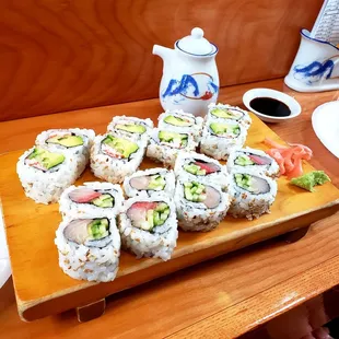 Yellow  tail and crab sushi