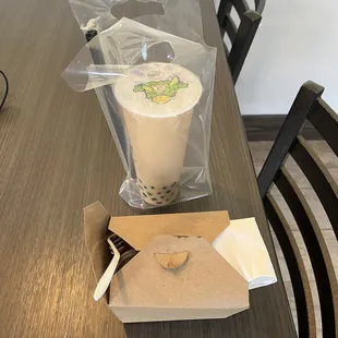 Popcorn Chicken &amp; House Black Milk Tea