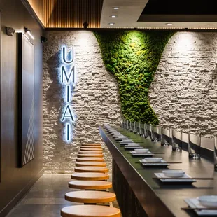 UMIAI Hand Roll &amp; Sake Bar