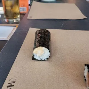 Yellowtail Hand Roll