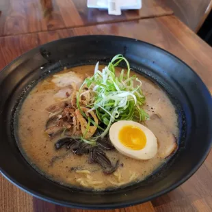 Black Tonkotsu Ramen