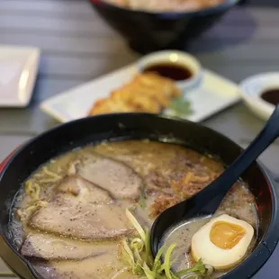 Black Tonkotsu Ramen