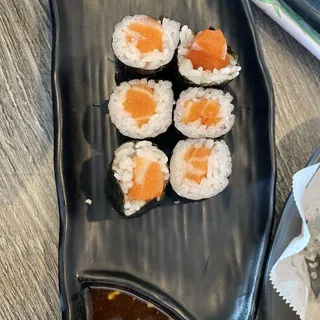 B3. Salmon Roll