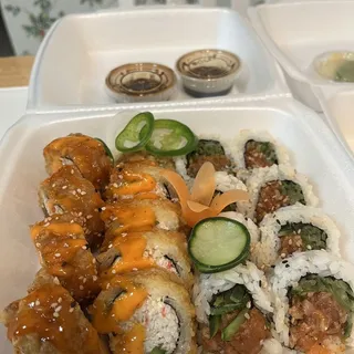 Spicy Salmon Basic Roll