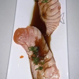 Truffle Salmon(6) App