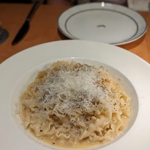 Cacio E Pepe