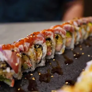 Smokey dragon roll