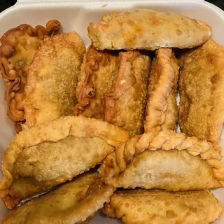 Carne Con Papa Empanada
