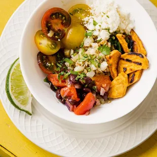 Protein bowls
choice your base: egg, sofrito or cauliflower rice