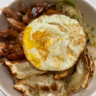 Gyoza Bowl