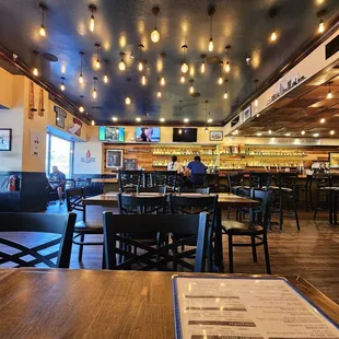 Unbranded Tavern & Kitchen