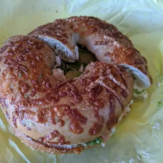 Avocado & cream cheese Bagel