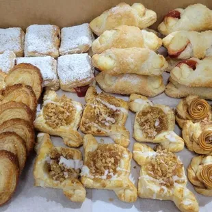 Christmas gift box. Photo from owner page