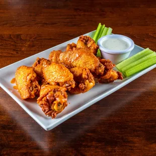 buffalo wings with celery