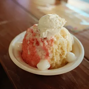 Strawberry/Mango flavors (with vanilla ice cream) with extra condensed and mochi.