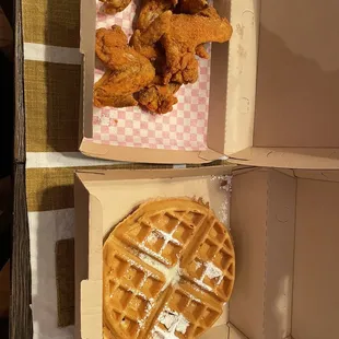 5 piece chicken &amp; waffle